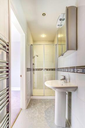 En Suite 2