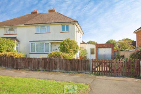 Fawcett Road, New Milton