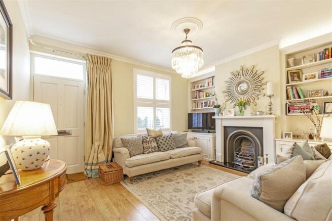 Reception Room-1.jpg