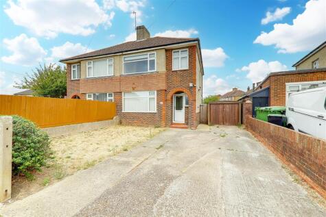 Canterbury Road, Worthing, BN13