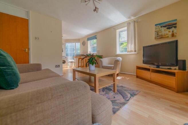 Call 02920 454555 to secure your viewing_4