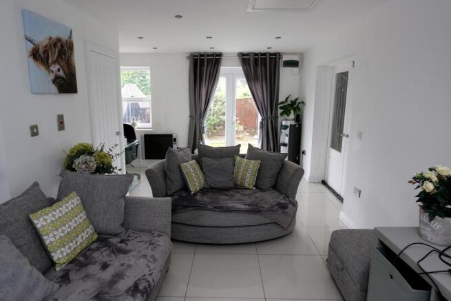 Second Lounge