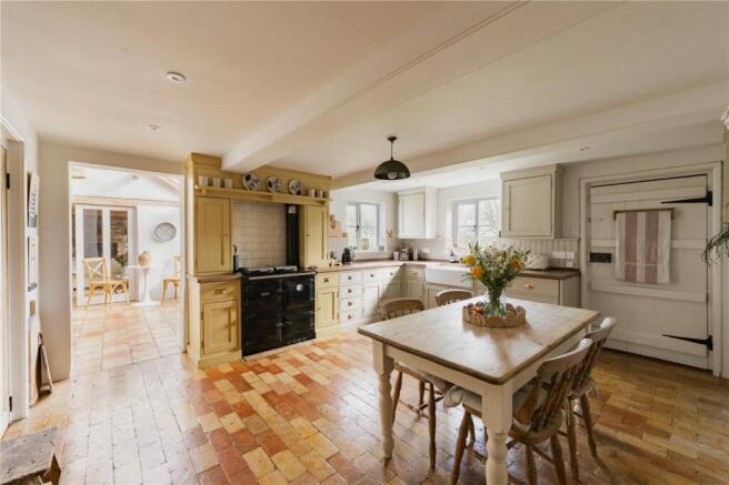 Kitchen/Breakfast