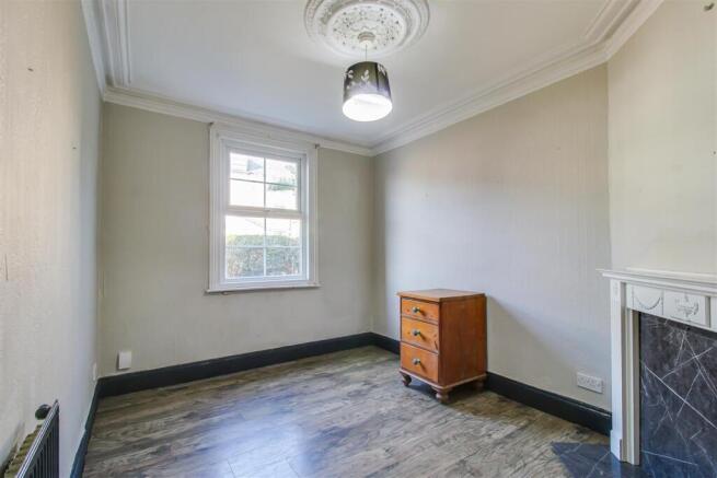 2 bed Semi-Detached for sale Image 5