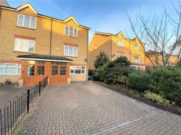 3, Queen Mary Villas, Fieldhouse Close, South Woodford, London E18 2RN