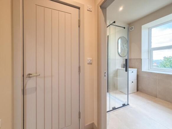 2 bed Maisonette for sale Image 11
