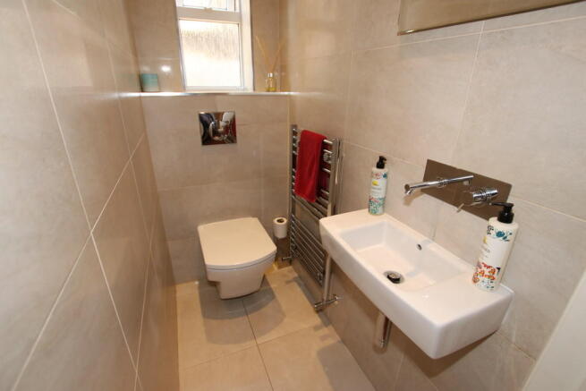 Cloakroom/WC