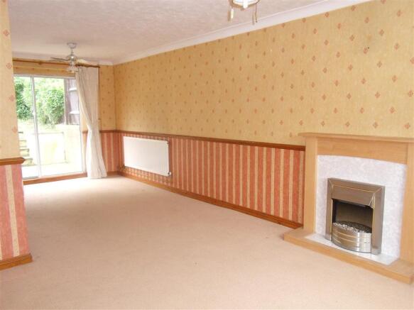 Lounge 3