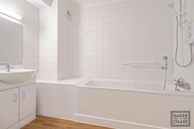 Main bathroom