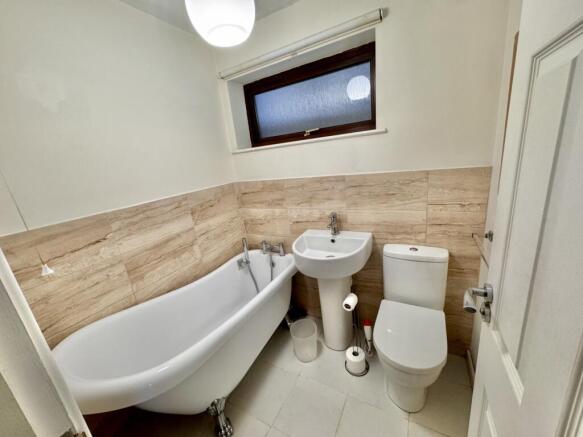 2 Athelstan Court (3)