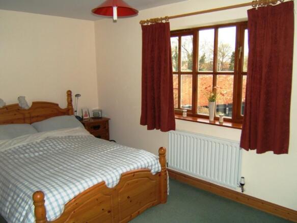 BEDROOM 1