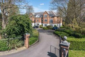 Flat 4, 185 Oakland Grange, Sidney Road, Walton-on-thames KT12 3SE