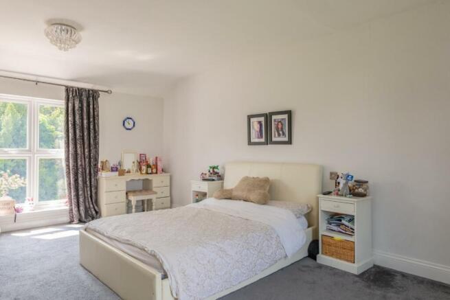 bedrooms 6.jpg