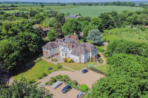 Bylands House, Dunstable Road, Redbourn, AL3