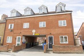 Flat 3, 16 Osbourne Court, Queen Street, Kettering NN14 2RE