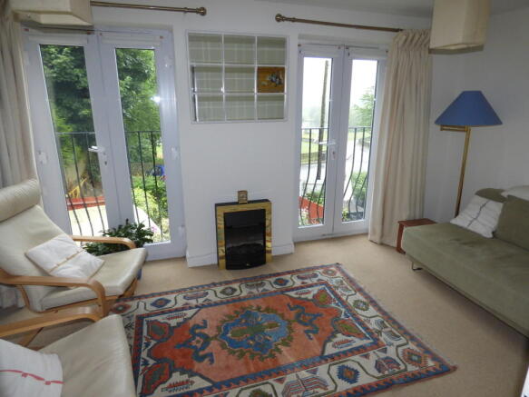 Sitting Room / Be...