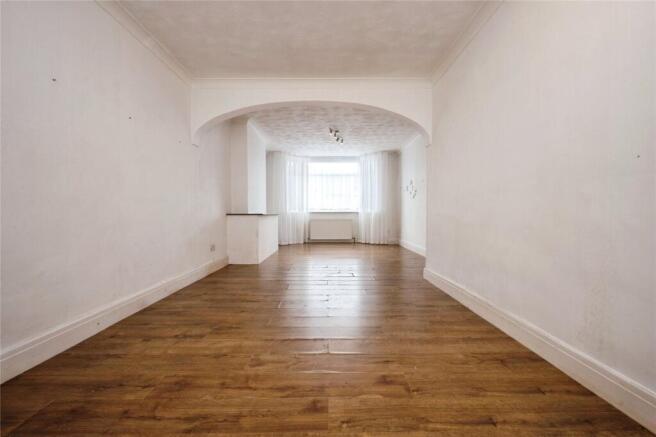 Baker Street, Luton, Bedfordshire, LU1 photo 2