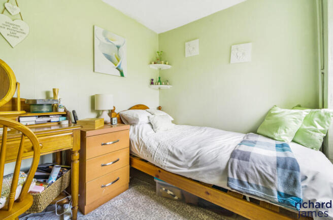 d460e28a-e369-4de...