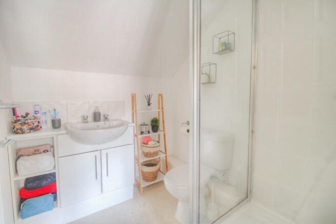 Master Ensuite