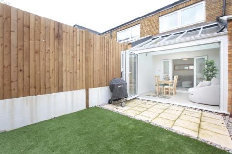 Bartholomew Close,
Wandsworth, SW18