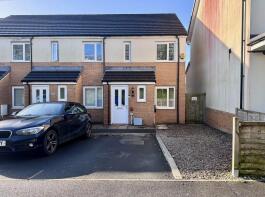 63, Buttercup Road, Plymouth PL6 8EF
