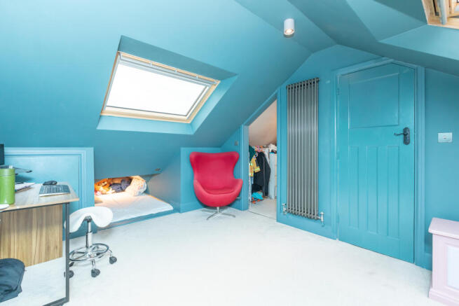166 Eastfield Road -25