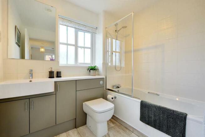 Bathroom.jpeg