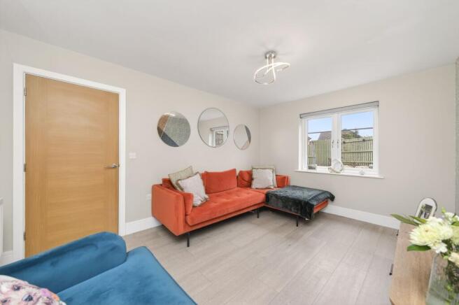 4 bed Detached for sale Image 10