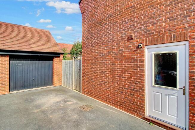 Single Garage
