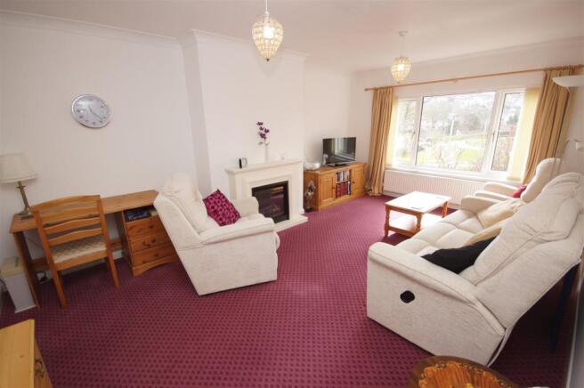 Living Room.JPG