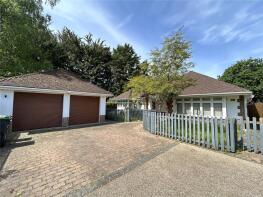 92a, The Grove, Christchurch BH23 2HD