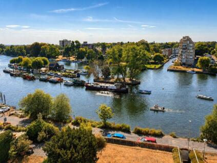 Brunswick Court, The Albany, Albany Park Road, Kingston Upon Thames, KT2