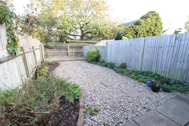 ATTRACTIVE REAR GARDEN
