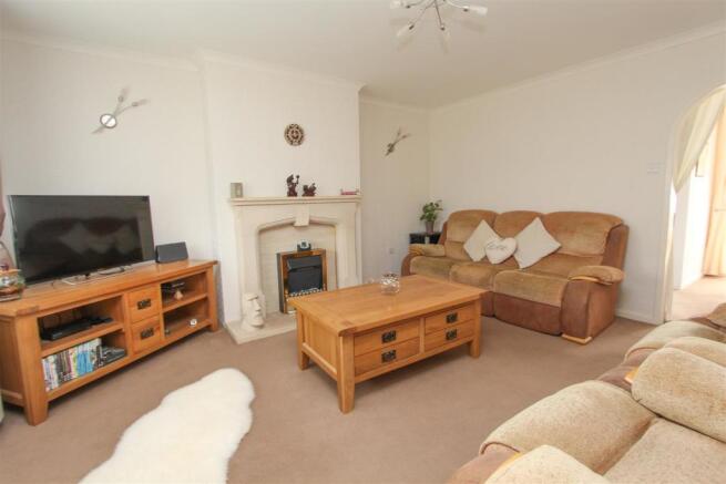 Living Room.jpg