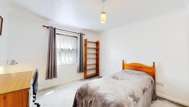 2 bed Flat for sale Image 8