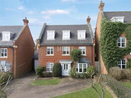 14, Hazel Lane, Hainault, Ilford IG6 2AG