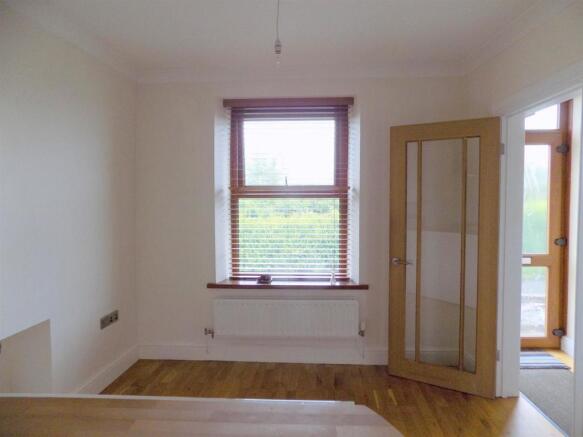 Kitchen/ Dining Room