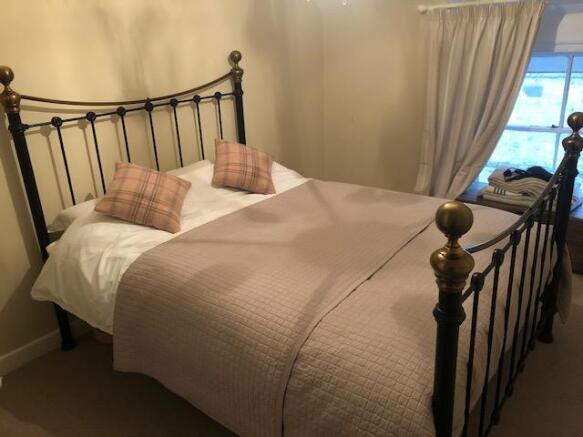 2 bed Terraced for sale Image 6