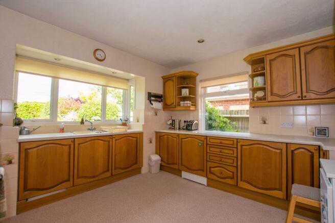 Kitchen/Breakf...
