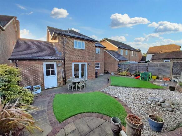 Rear garden 1 new.jpg