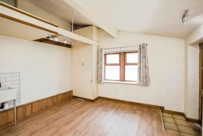 4 bed End of Terrace for sale Image 7