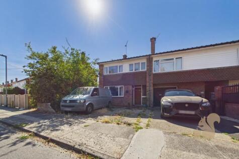 Hickory Avenue, Colchester