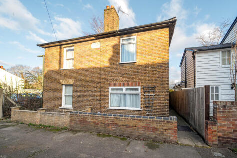 Adelphi Road, Epsom, KT17