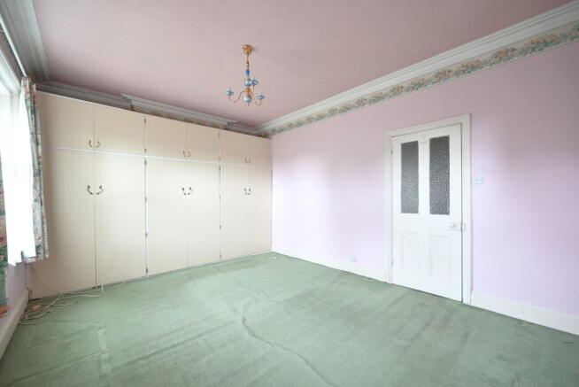 3 bed Semi-Detached for sale Image 9