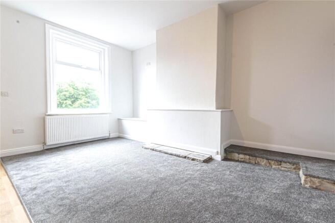2 bed Terraced to rent Image 10