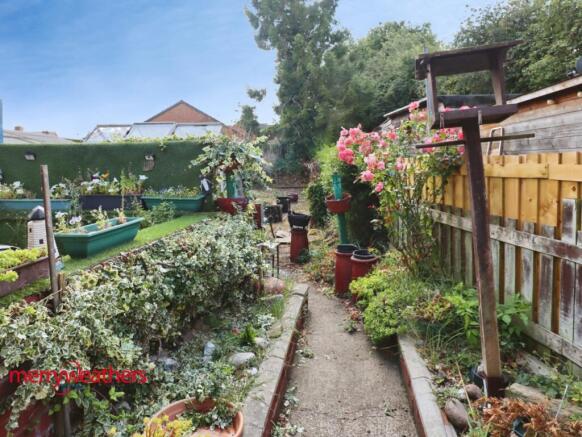 2 bed Terraced for sale Image 4
