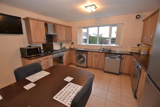 Kitchen Breakfast Room