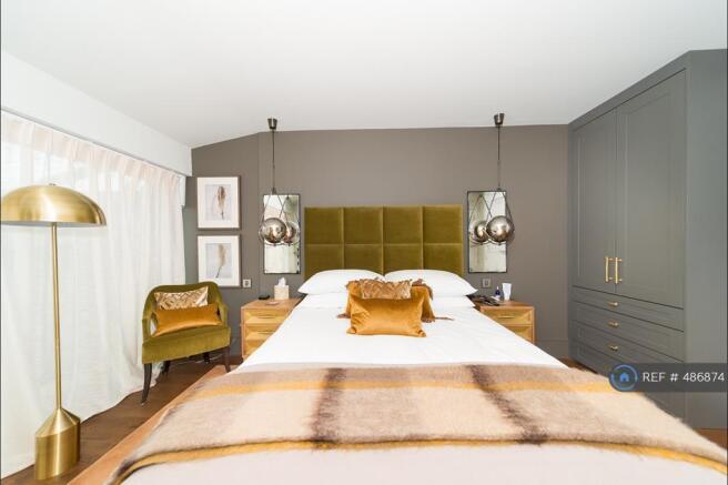 Photo Master Bed