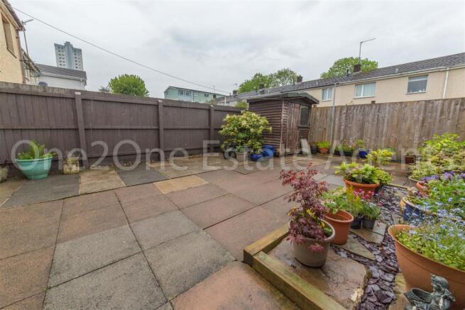 St Aravans Rd-5.jpg