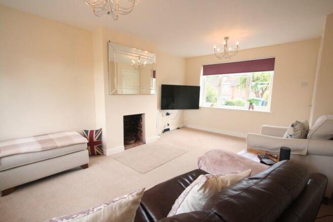 SITTING ROOM